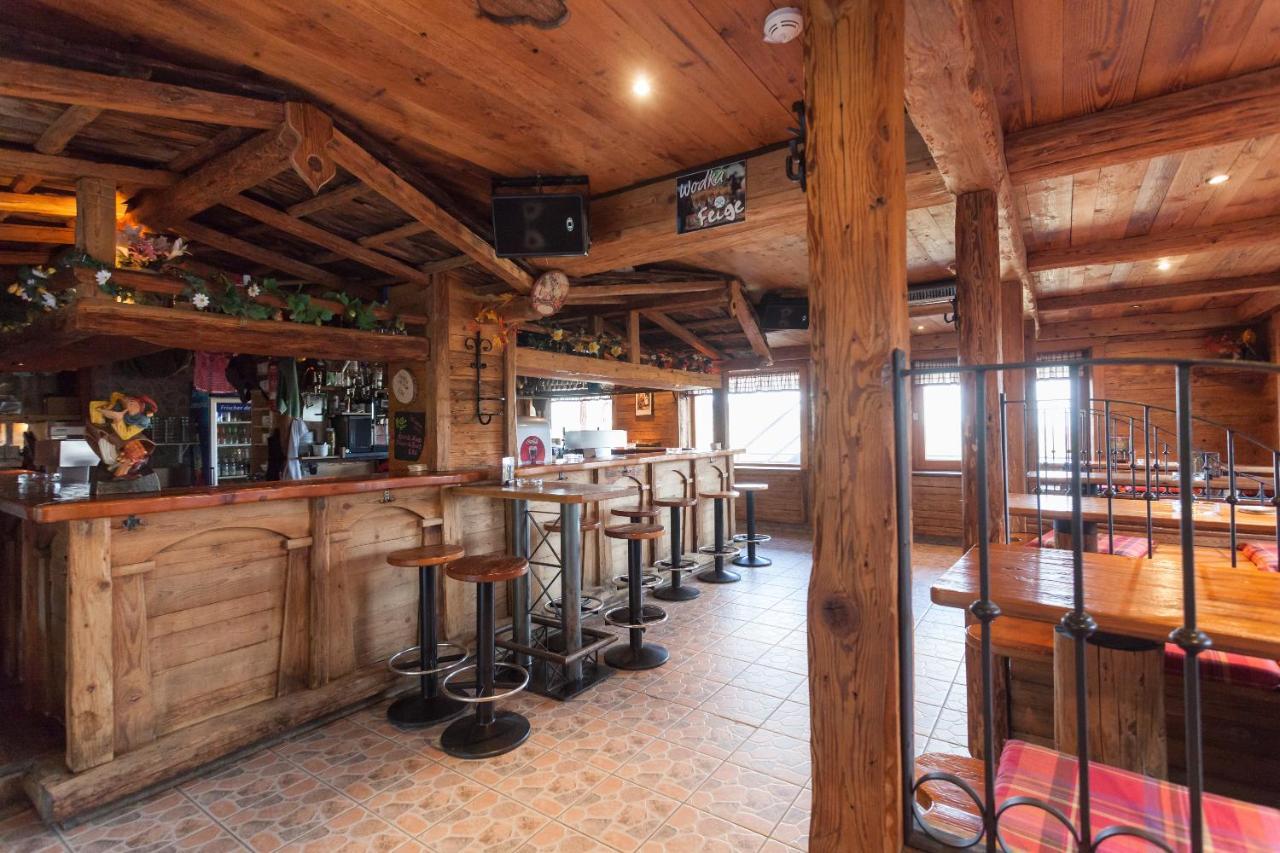 Berggasthof Zum Wilddieb Willingen  Buitenkant foto